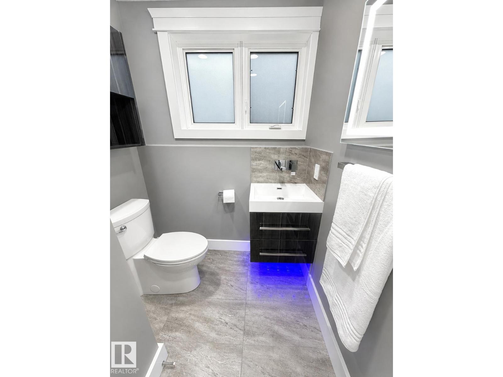 3911 67 ST NW - 64