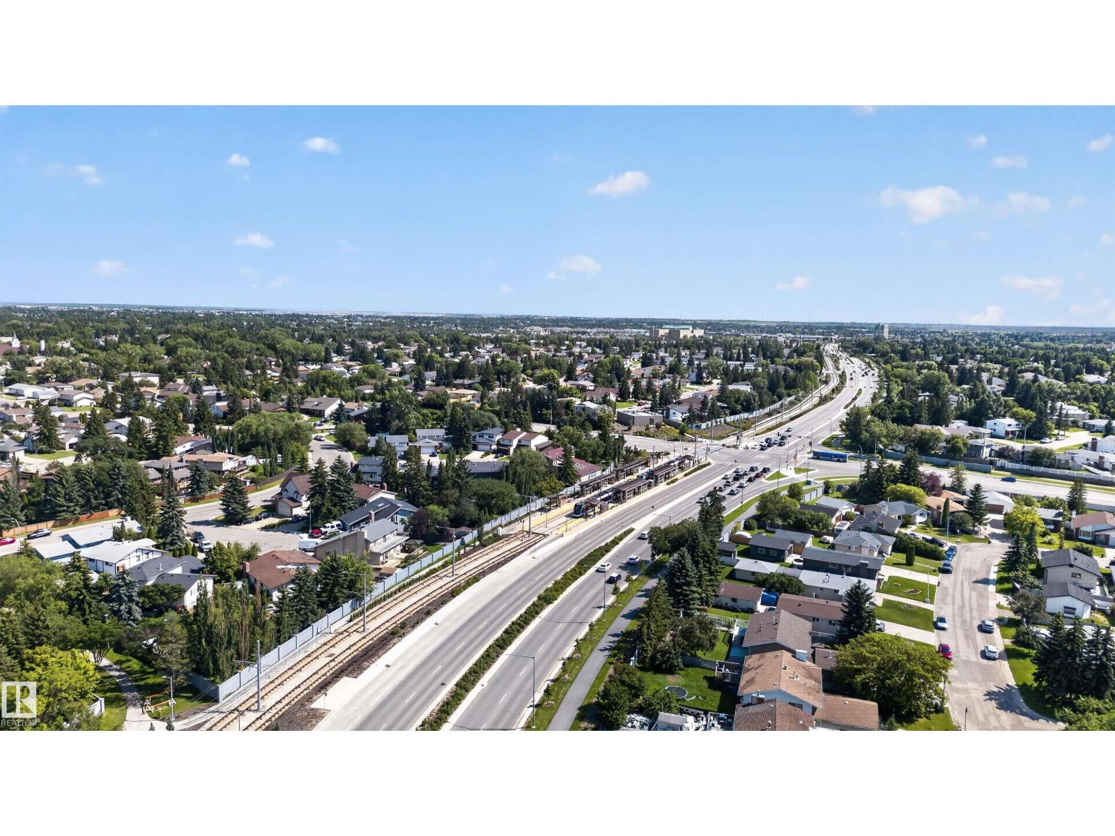 3911 67 ST NW - 23