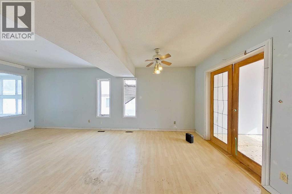 1019 12 Street SE - 8