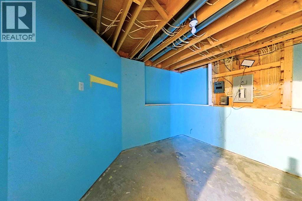 1019 12 Street SE - 29