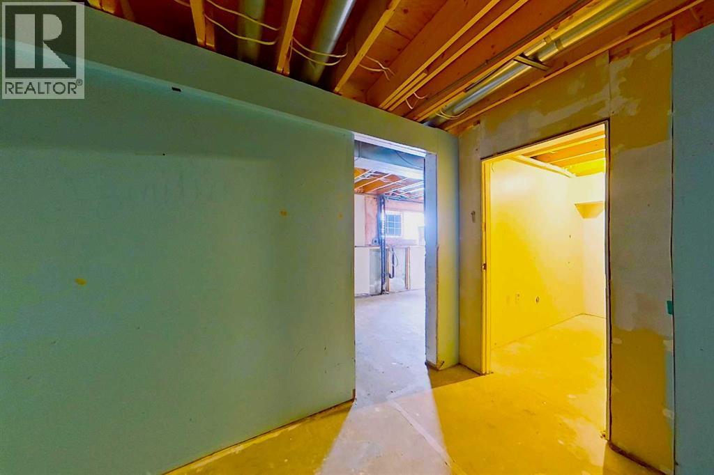 1019 12 Street SE - 30