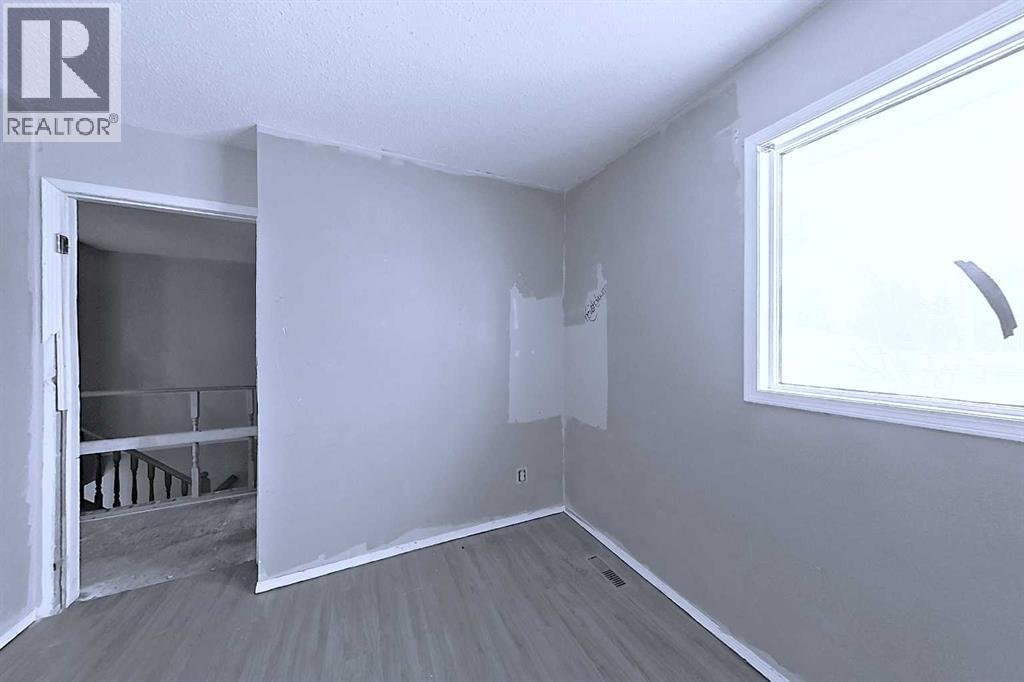 1019 12 Street SE - 22