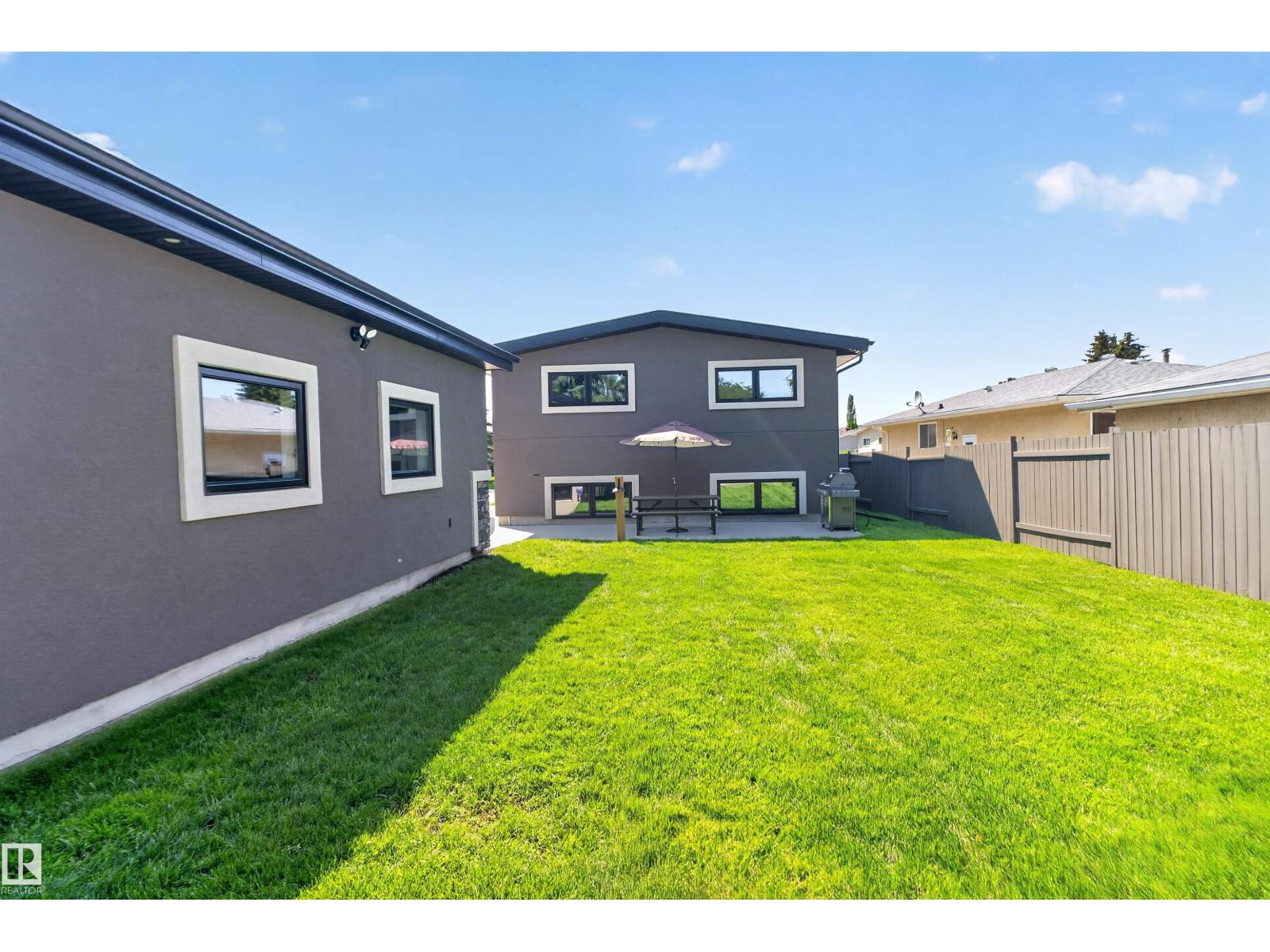 3911 67 ST NW - 74