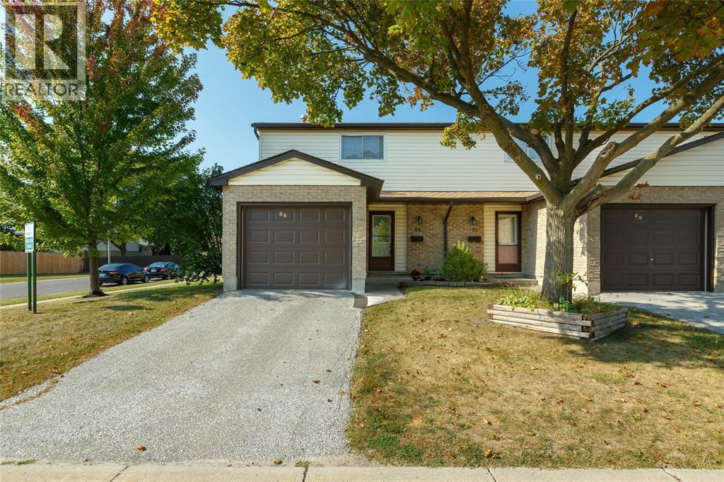 #69 215 TRUDEAU DRIVE - 1