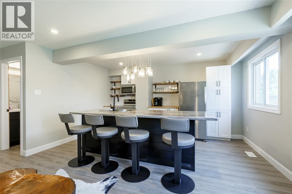 #69 215 TRUDEAU DRIVE - 15