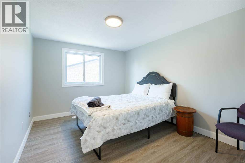 #69 215 TRUDEAU DRIVE - 21