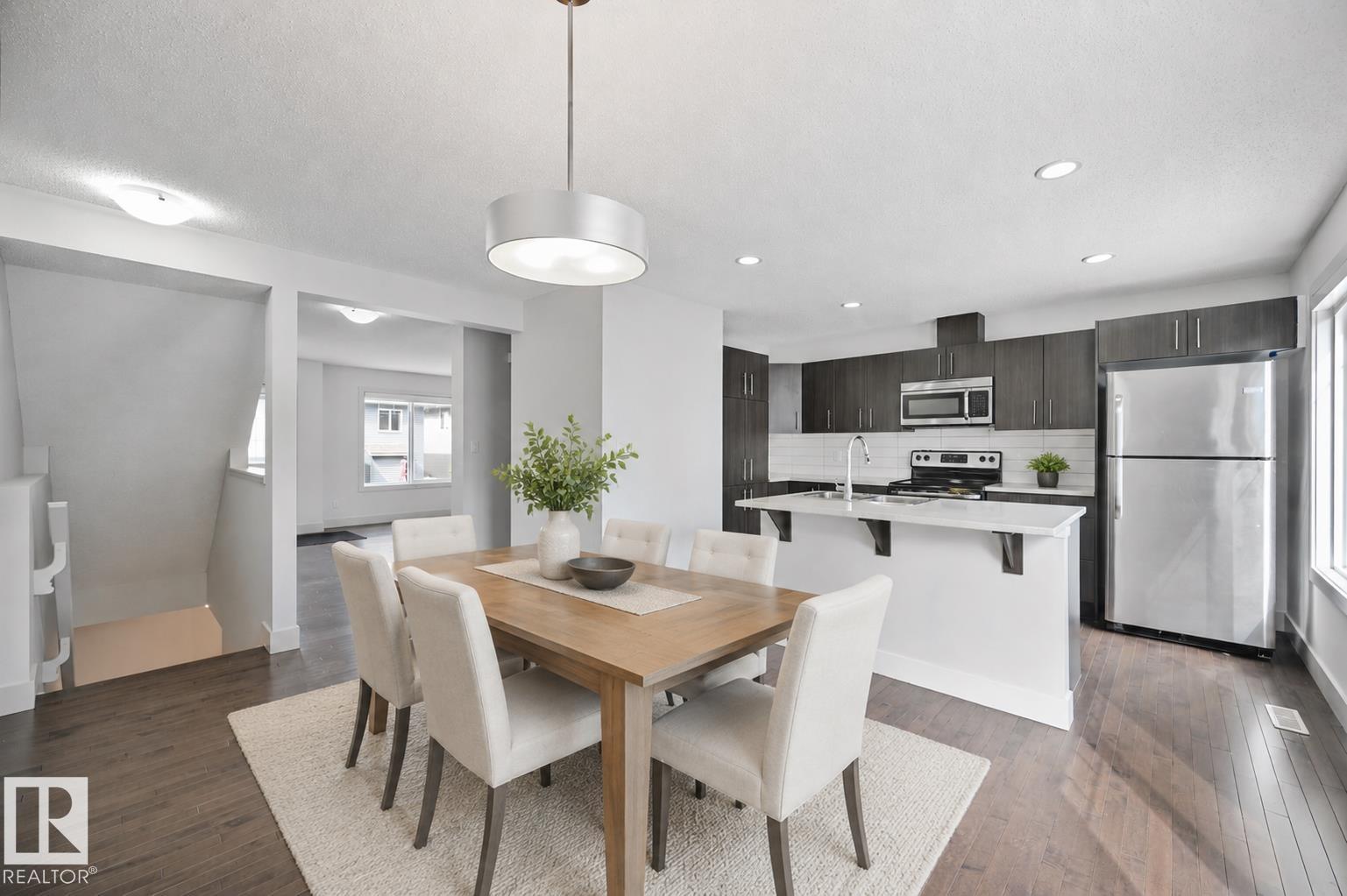 #35 2922 MAPLE WY NW - 8