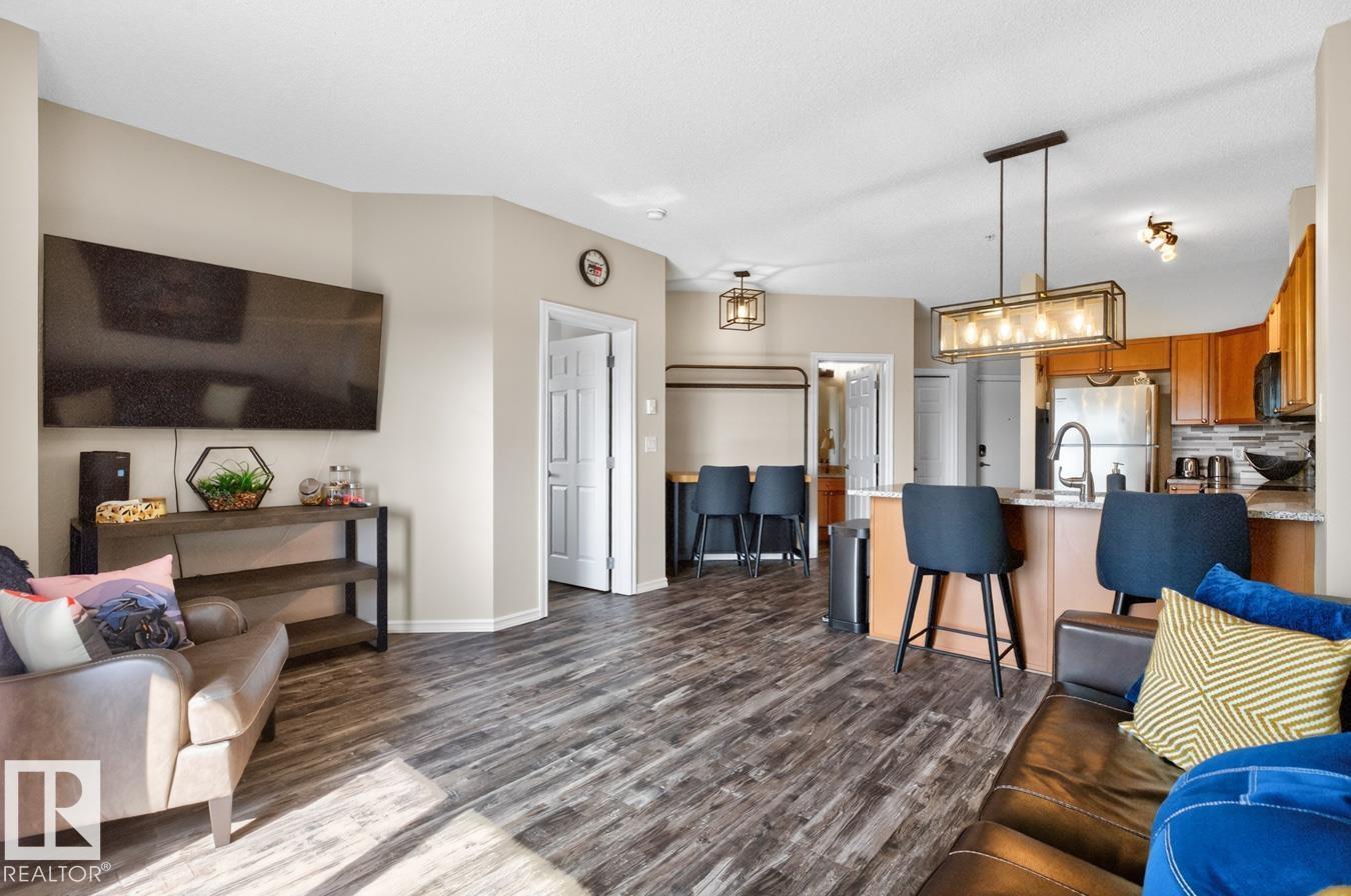 #313 226 MACEWAN RD SW - 15