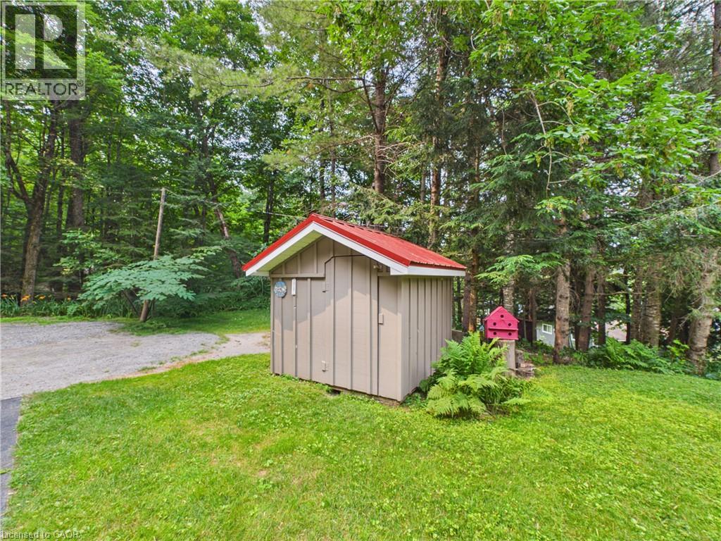 224 FAWN Road N - 27