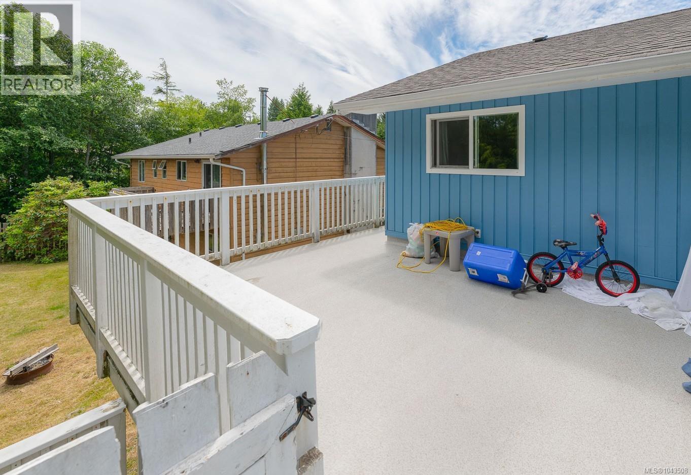 1323 Helen St - 28