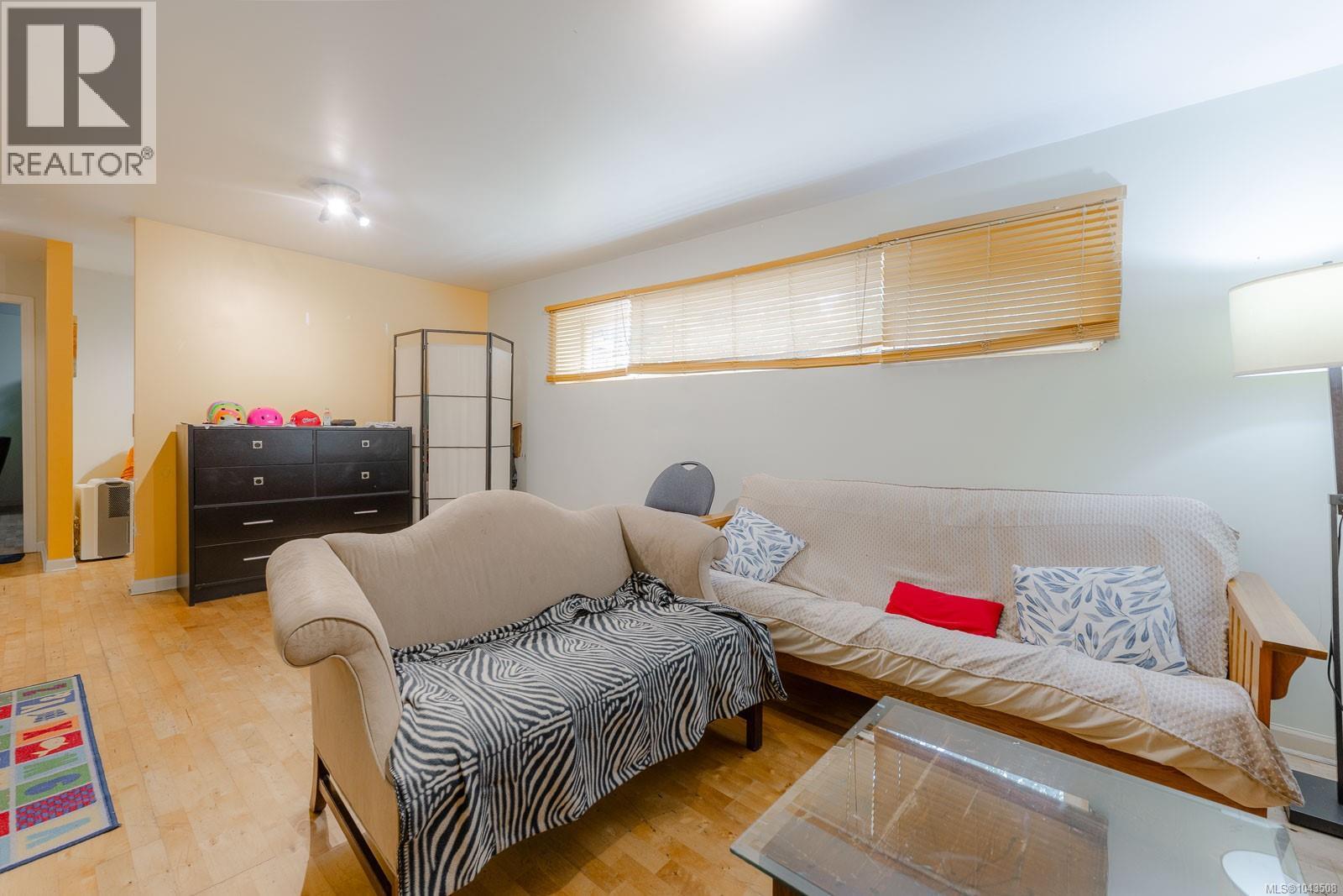 1323 Helen St - 38