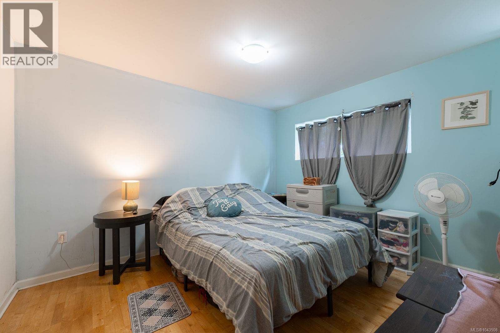 1323 Helen St - 43