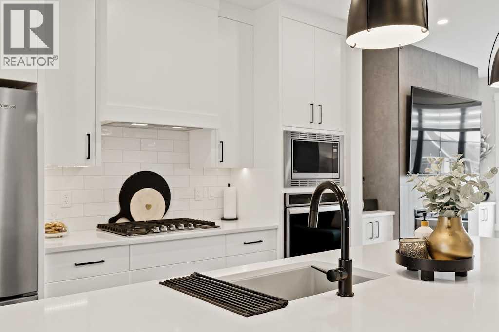 138 Discovery Drive SW - Image 7