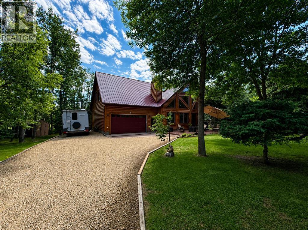 105, 433042 Range Road 221 - 2