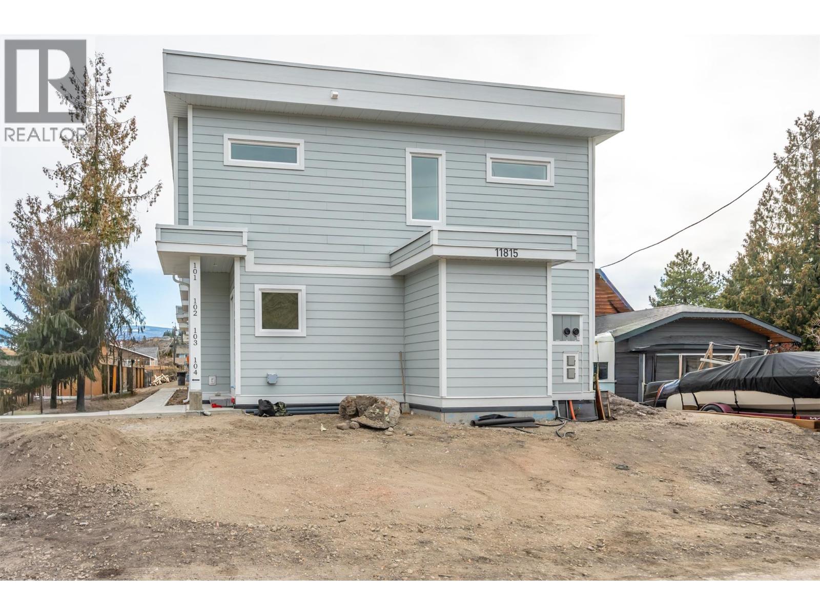 #104 11815 Grant Avenue - 1