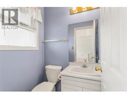 2545 Wyatt Road, Kelowna, BC V1Y8W7 Photo 21