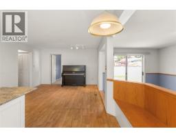 2545 Wyatt Road, Kelowna, BC V1Y8W7 Photo 16