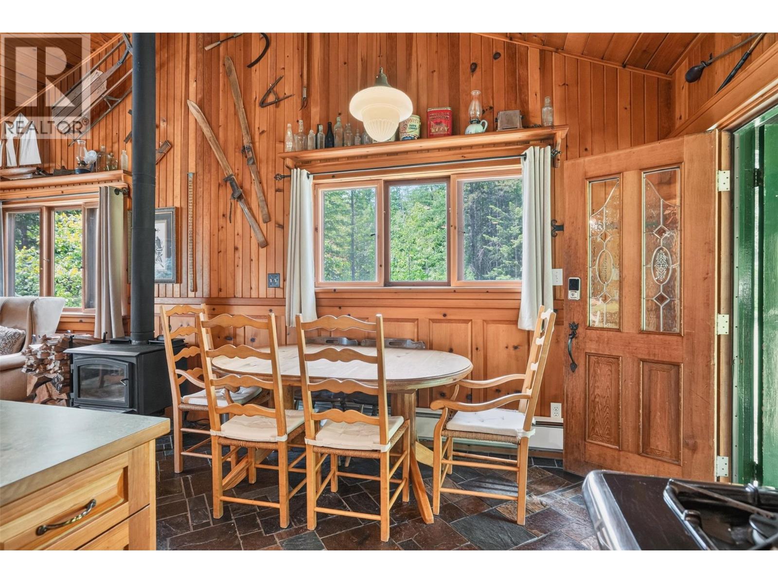 422 Howser Station Road - 11