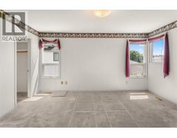 2545 Wyatt Road, Kelowna, BC V1Y8W7 Photo 24
