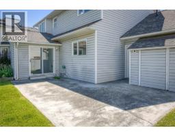 2545 Wyatt Road, Kelowna, BC V1Y8W7 Photo 38