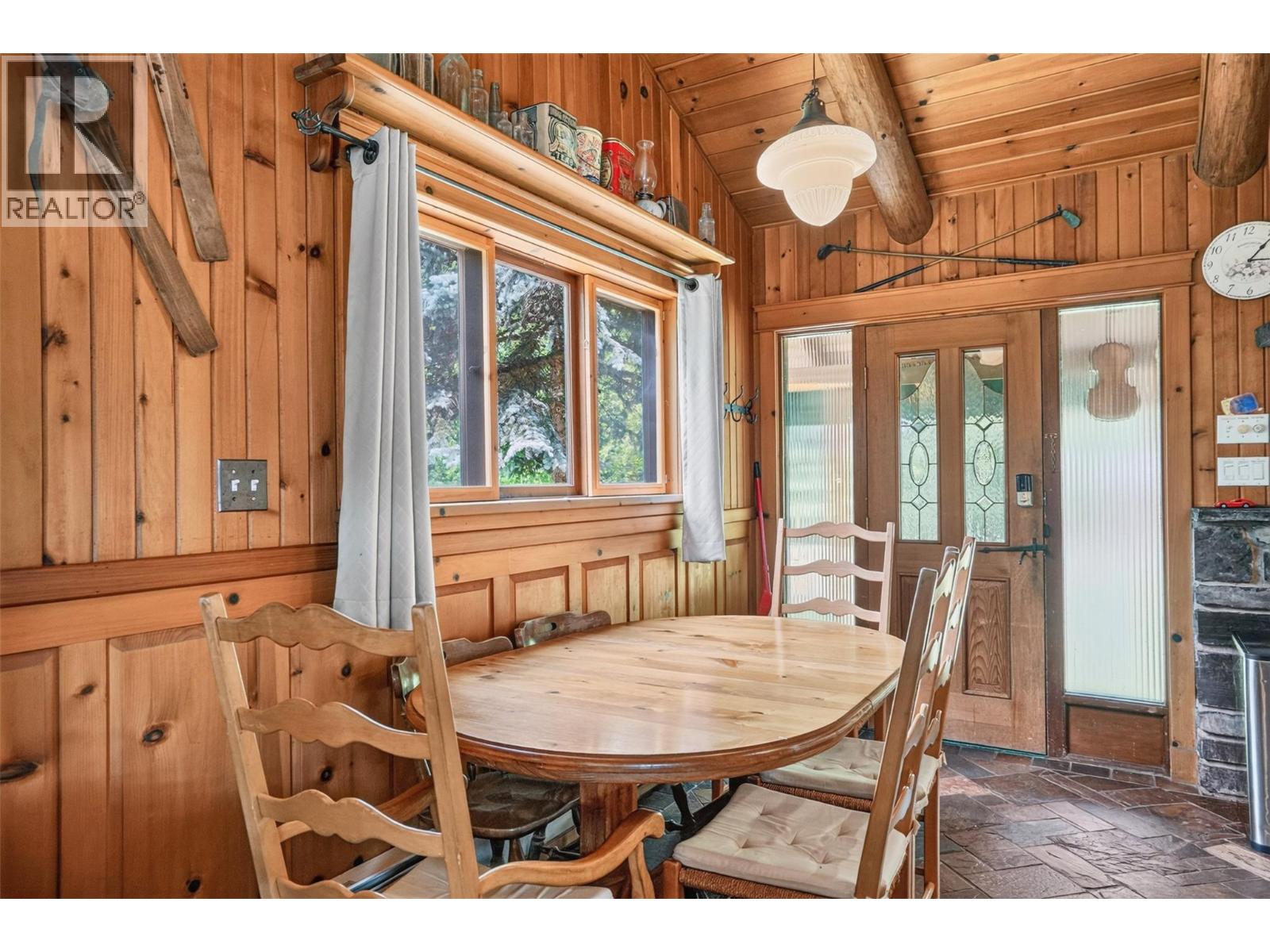422 Howser Station Road - 12