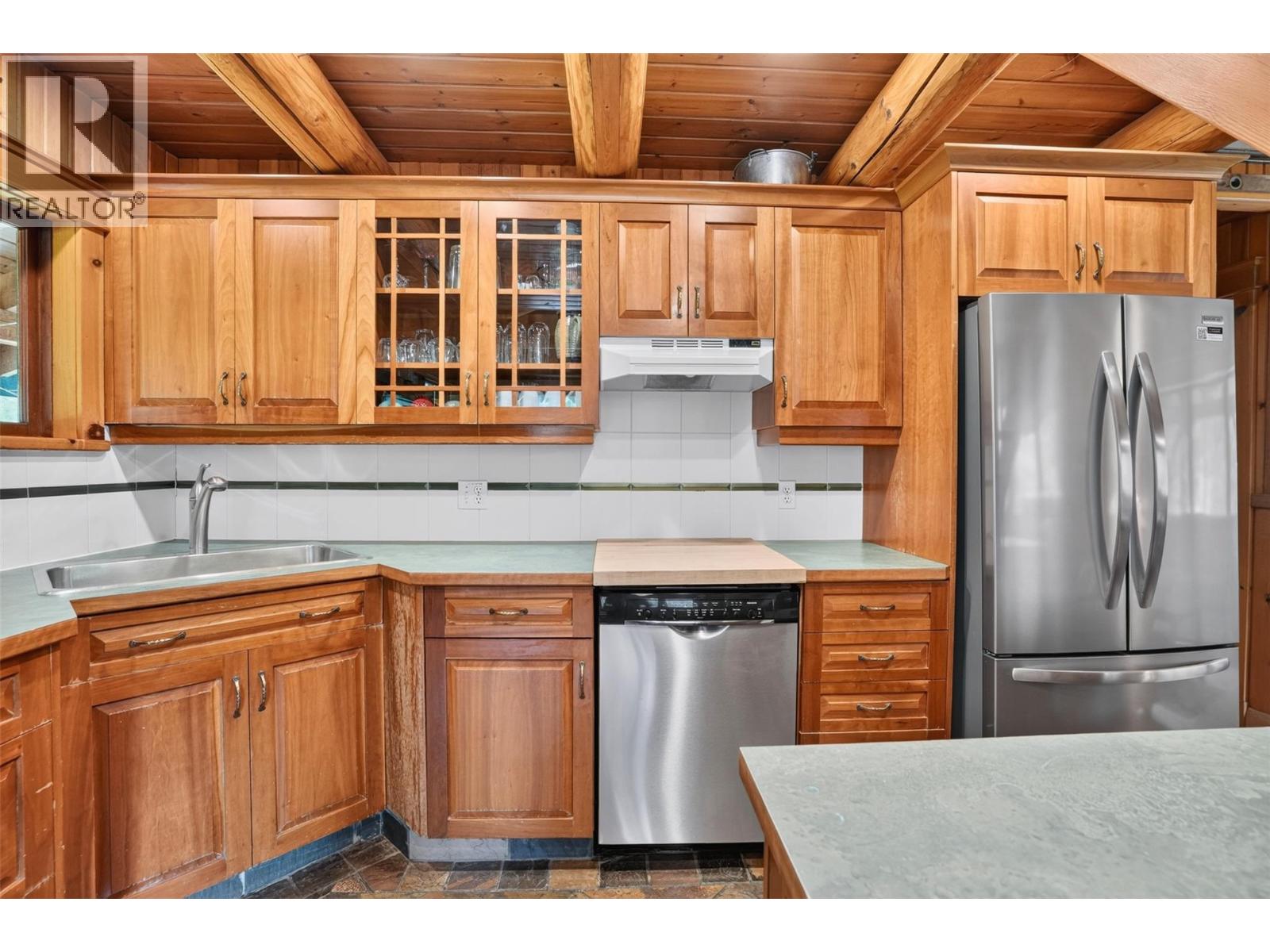 422 Howser Station Road - 8