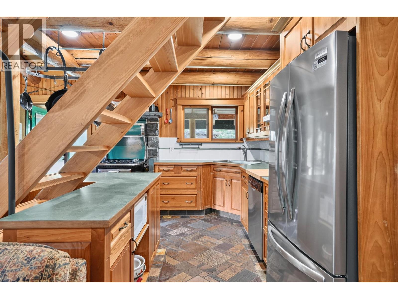 422 Howser Station Road - 10