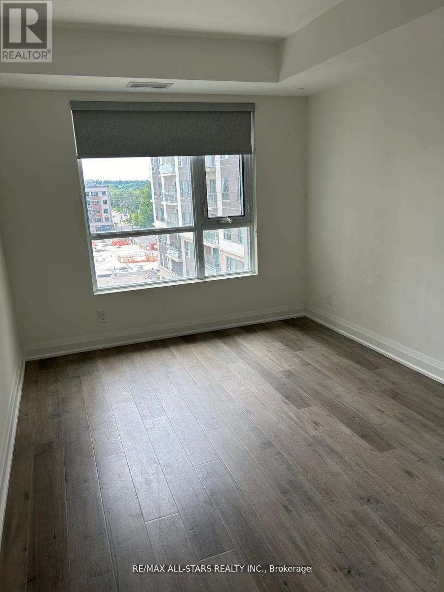 #601 58 LAKESIDE TERRACE - 14