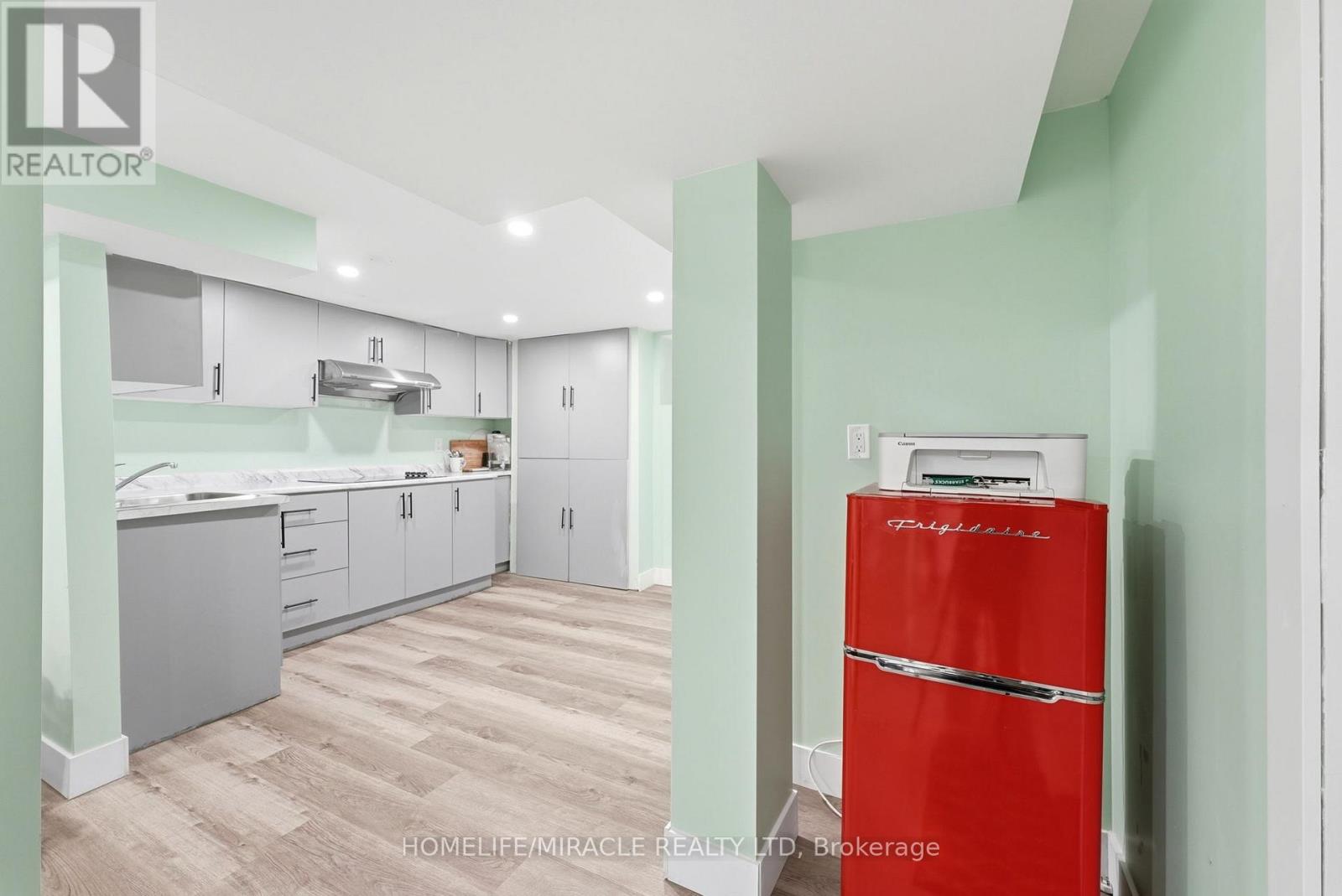 159 MONTEBELLO DRIVE - 11
