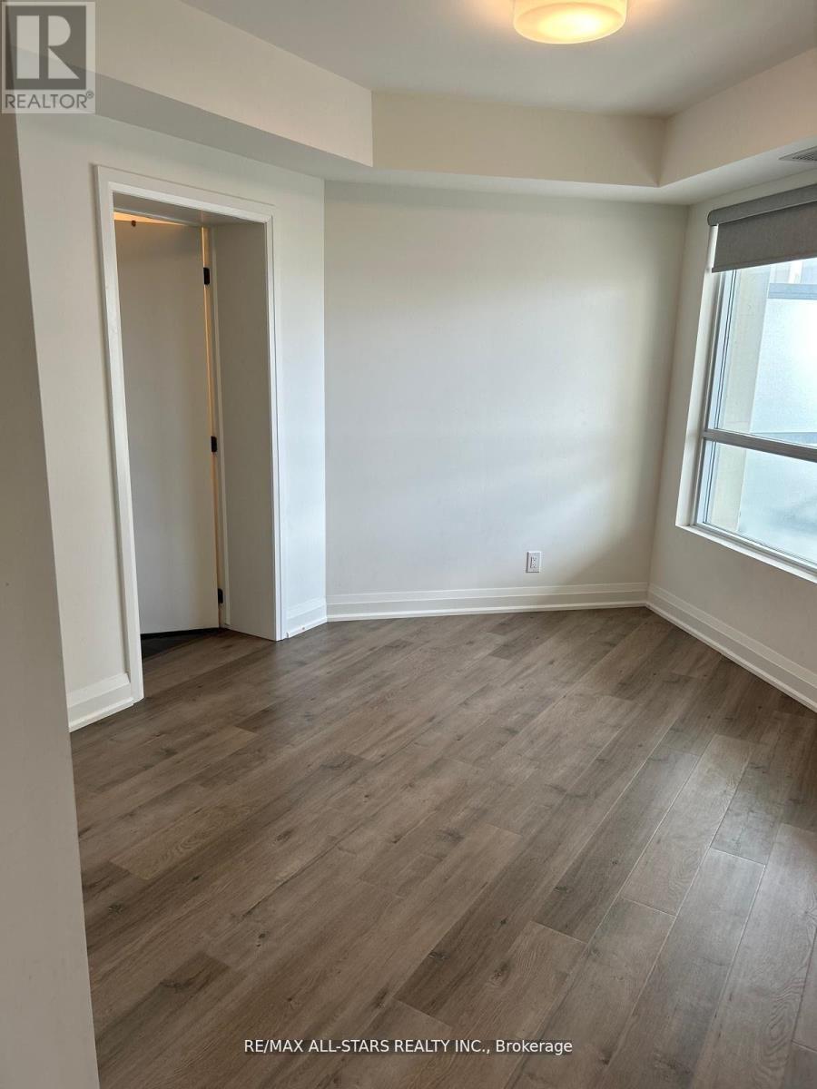 #601 58 LAKESIDE TERRACE - 13