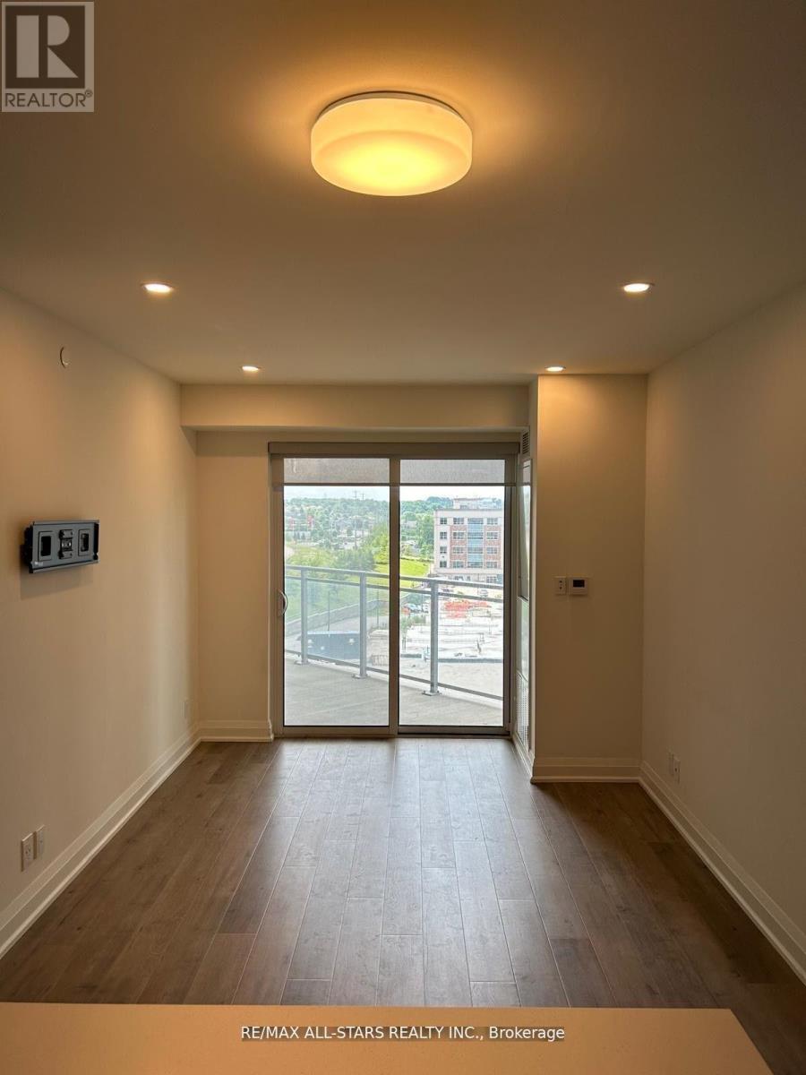 #601 58 LAKESIDE TERRACE - 15
