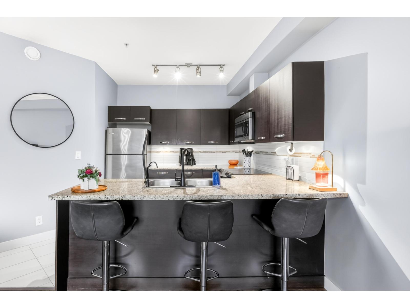 215 1975 MCCALLUM ROAD, Abbotsford
