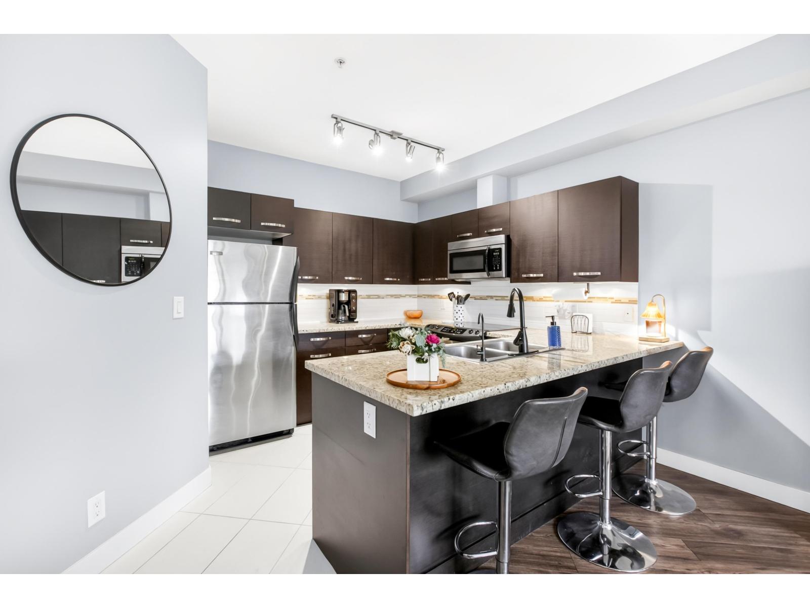 215 1975 MCCALLUM ROAD, Abbotsford