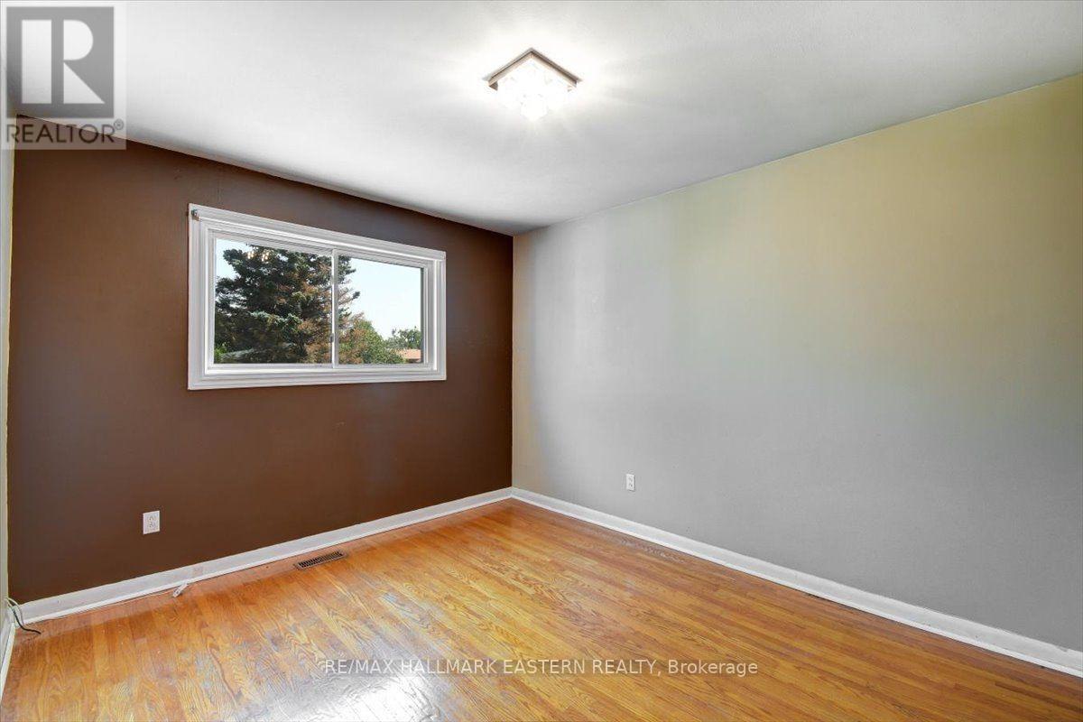 1194 MILBURN STREET - 12