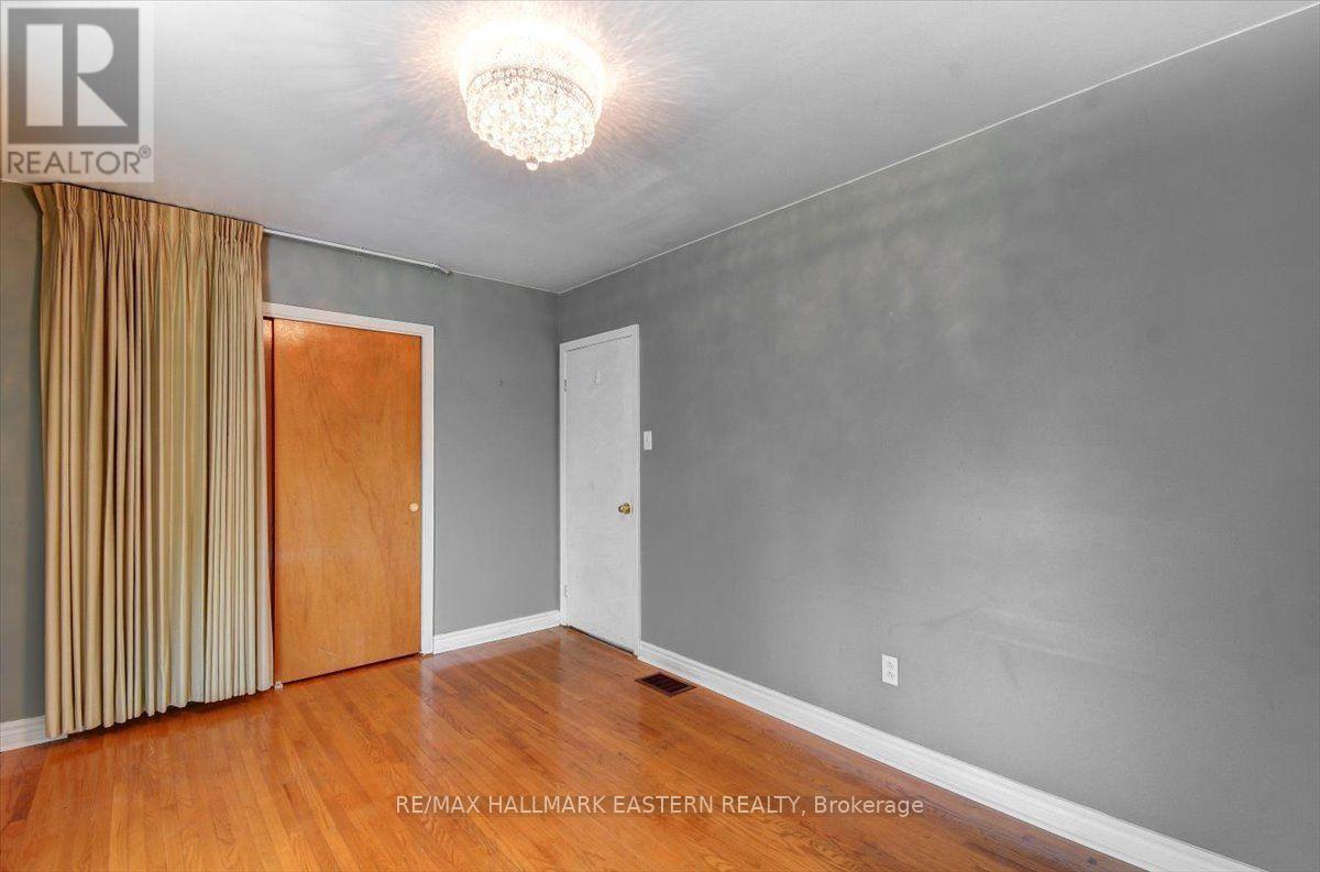 1194 MILBURN STREET - 17