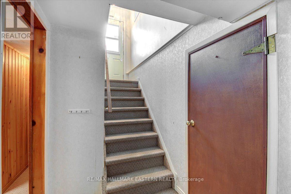 1194 MILBURN STREET - 24