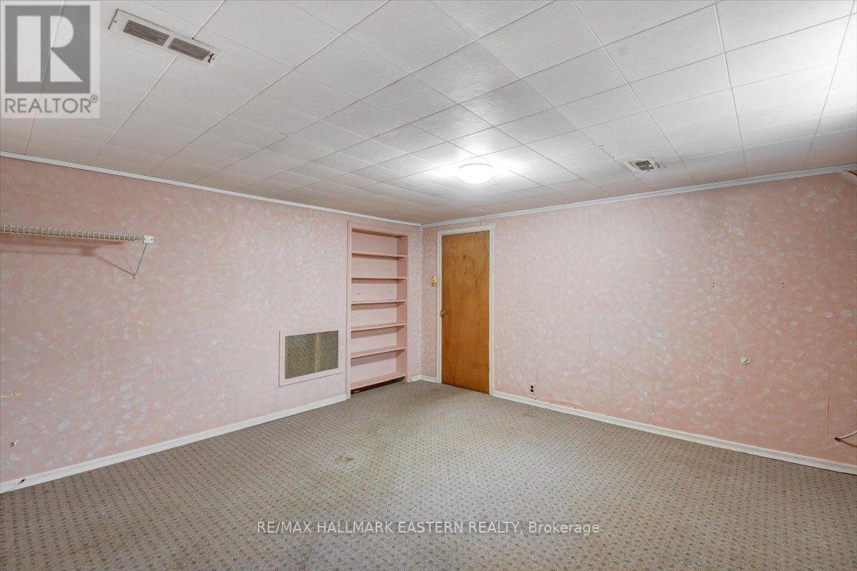 1194 MILBURN STREET - 30
