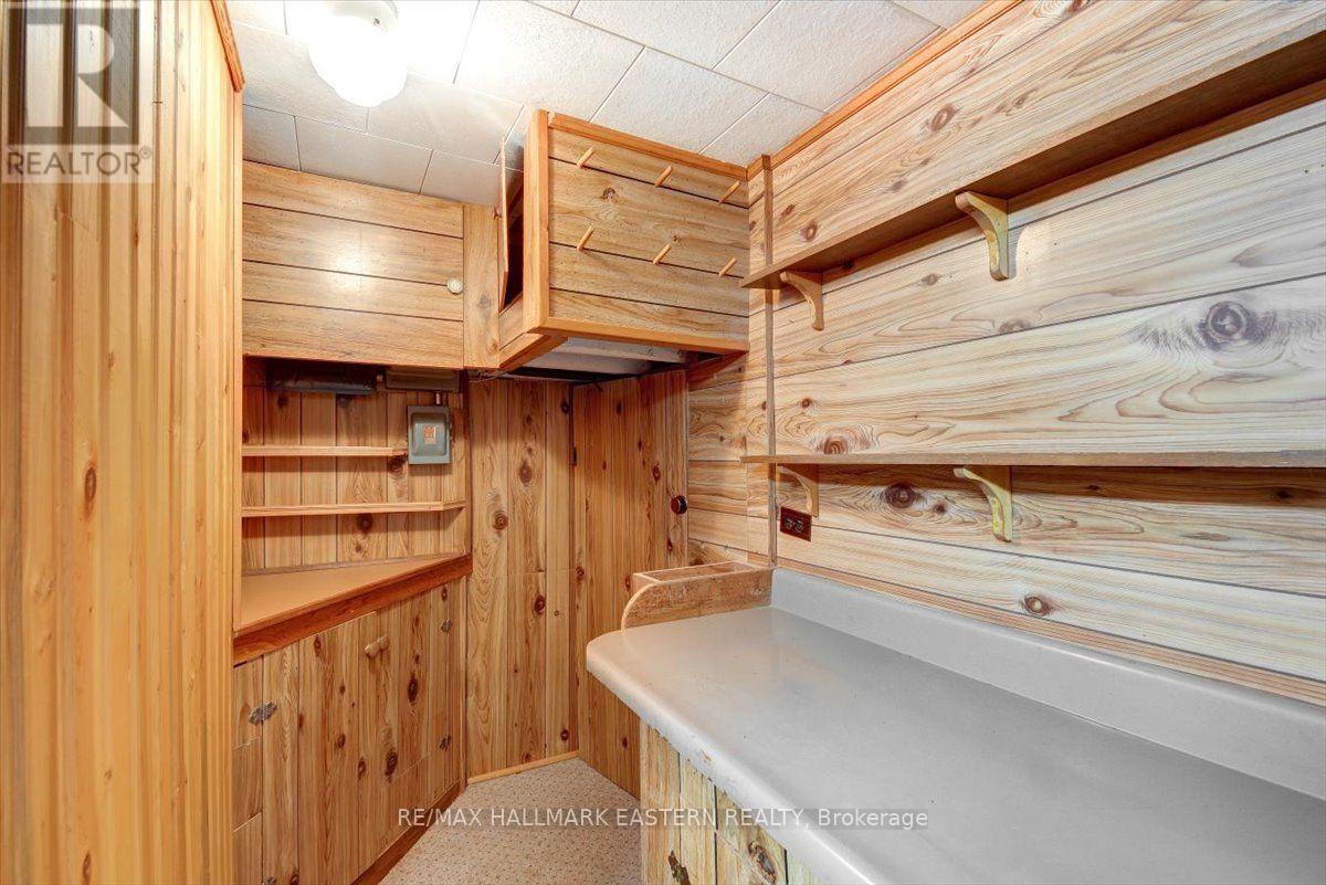 1194 MILBURN STREET - 31