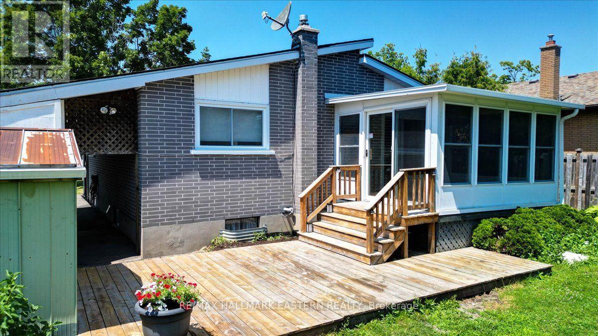 1194 MILBURN STREET - 40
