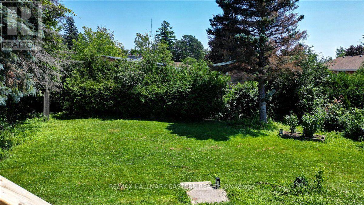 1194 MILBURN STREET - 44