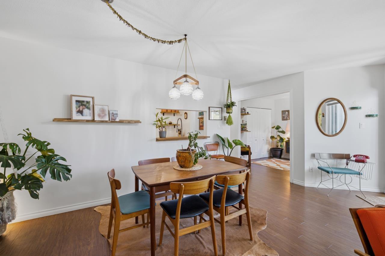 219 15991 THRIFT AVENUE, White Rock