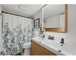 219 15991 Thrift Avenue, White Rock, BC V4B2M9 Photo 20