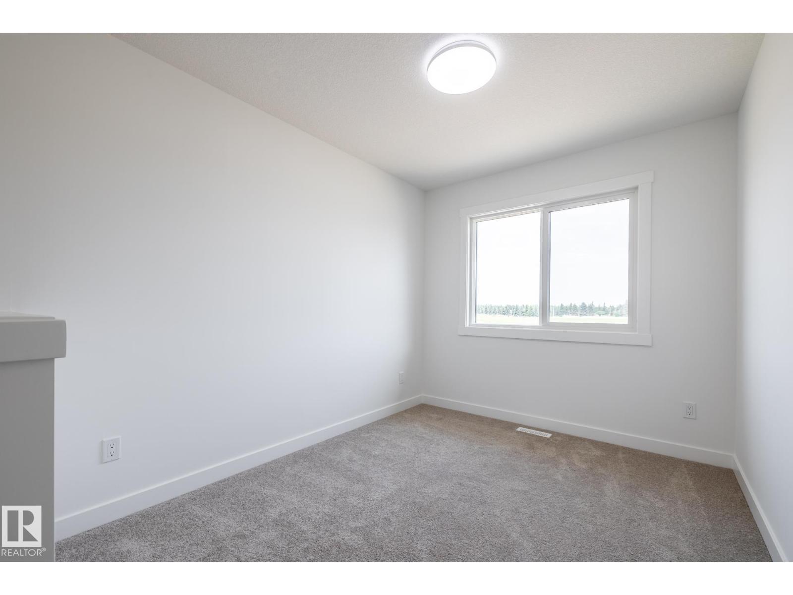 19516 30 AV NW - Image 11