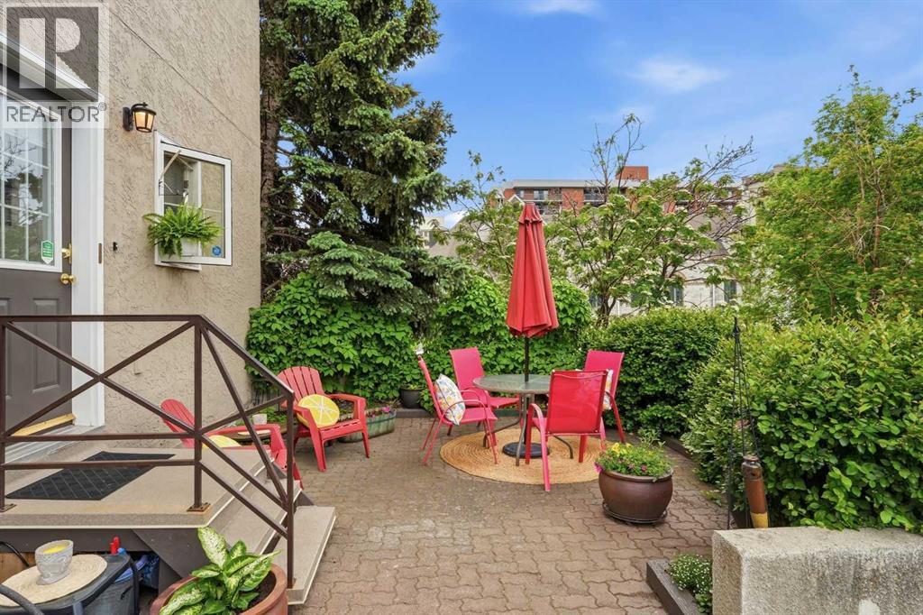 1321 10 Street SW - 29