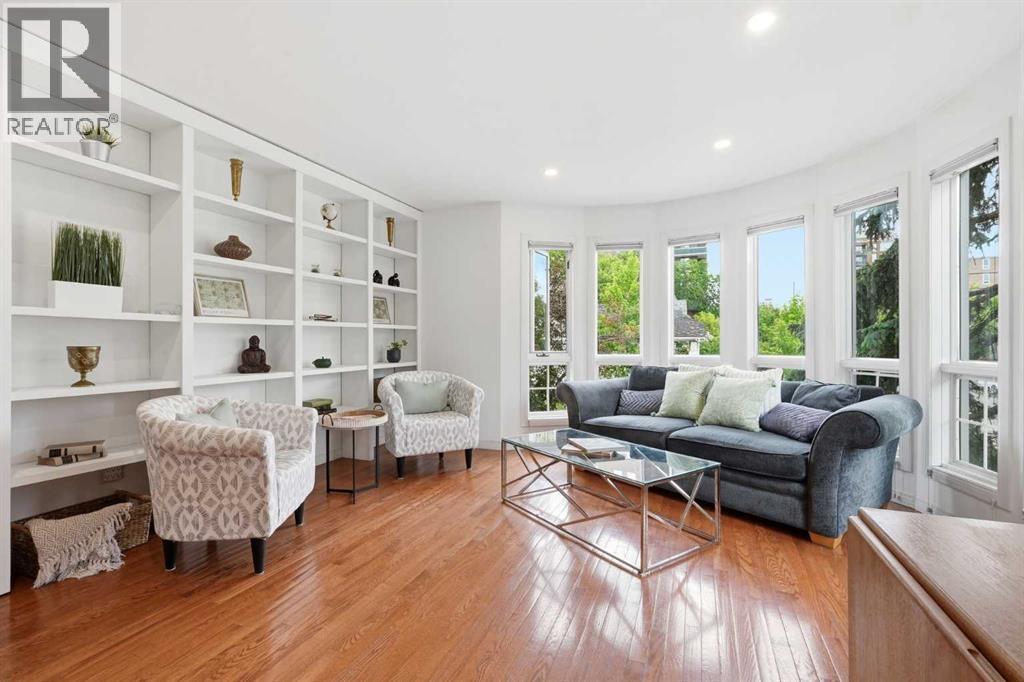 1321 10 Street SW - 9
