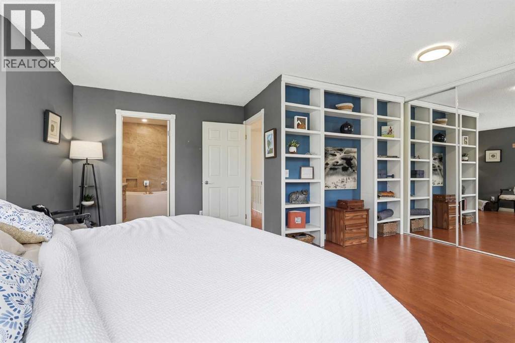 1321 10 Street SW - 16
