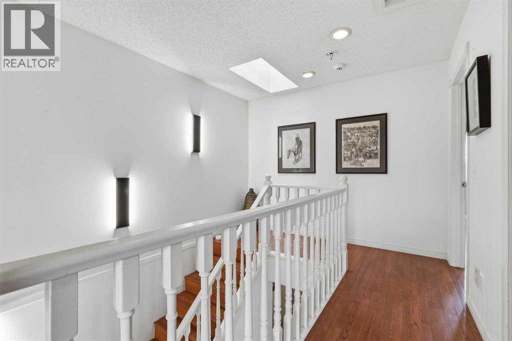 1321 10 Street SW - 19