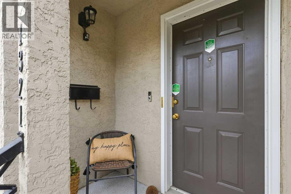 1321 10 Street SW - 26