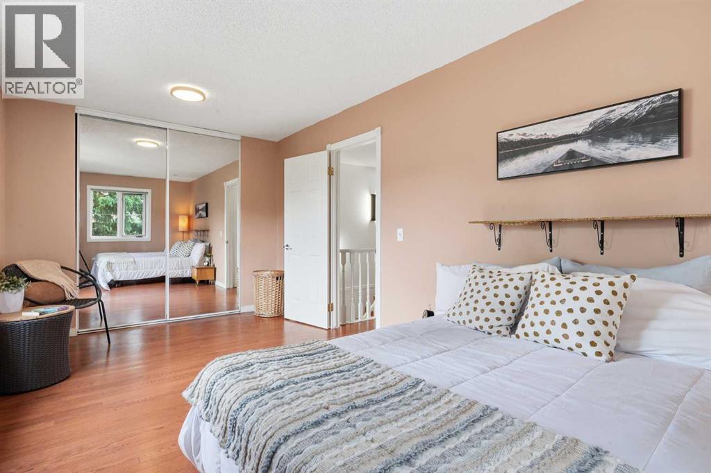 1321 10 Street SW - 14