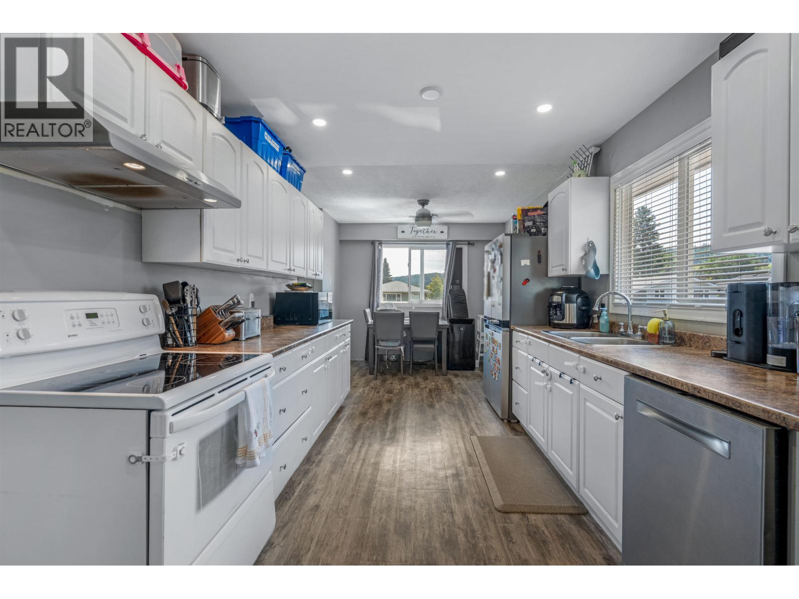 4280 DAVIE AVENUE - 3
